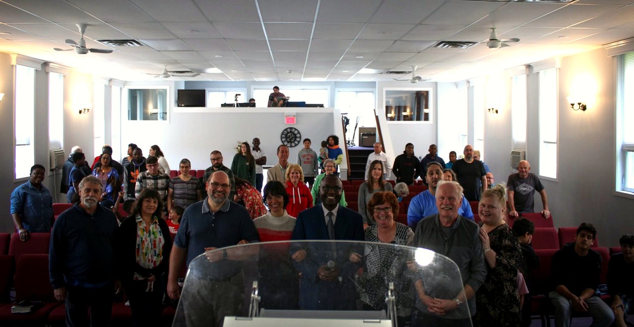 The Potter's Wheel Church congregation in Gatineau